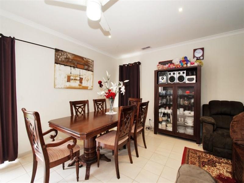 23 Starlight Gardens, Epping VIC 3076