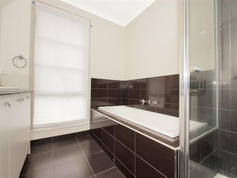 23 Starlight Gardens, Epping VIC 3076