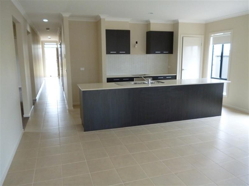 9 Mowbray Street, Mernda VIC 3754