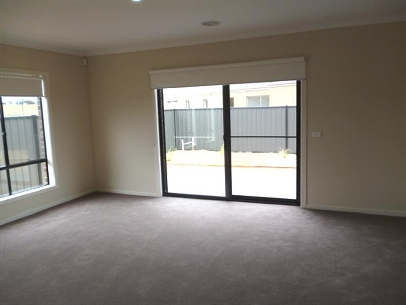 9 Mowbray Street, Mernda VIC 3754