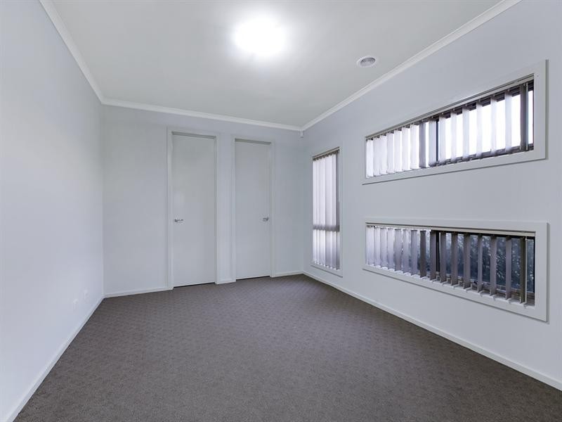 52 Broadleaf Drive, Epping VIC 3076