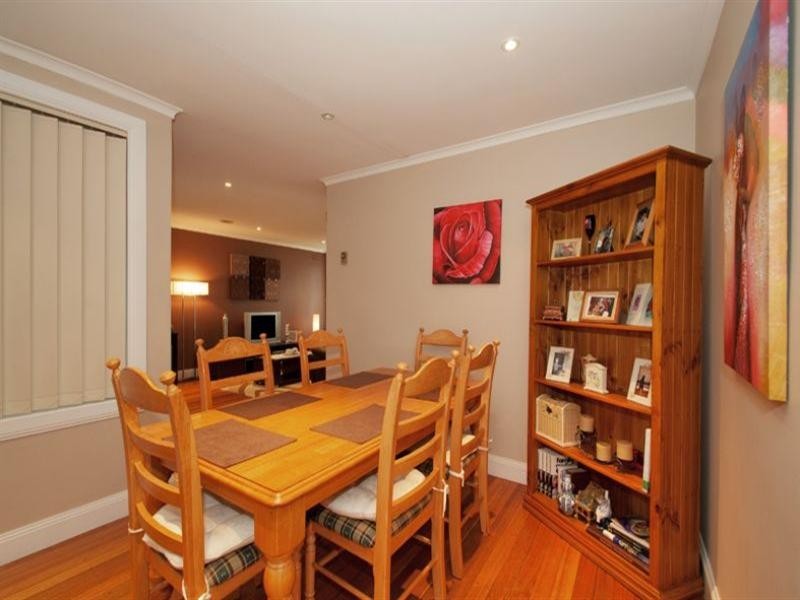 21 McFarlane Crescent, Epping VIC 3076