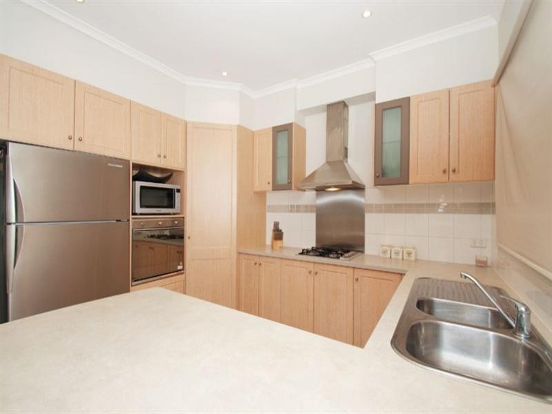 13 Lemon Gum Parade, Bundoora VIC 3083