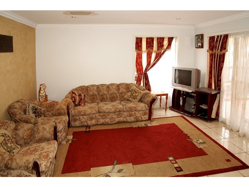 2 Tyson Court, Lalor VIC 3075