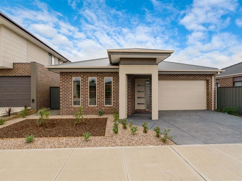 4 Muir Way, Mernda VIC 3754