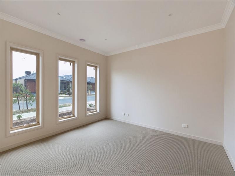 4 Muir Way, Mernda VIC 3754