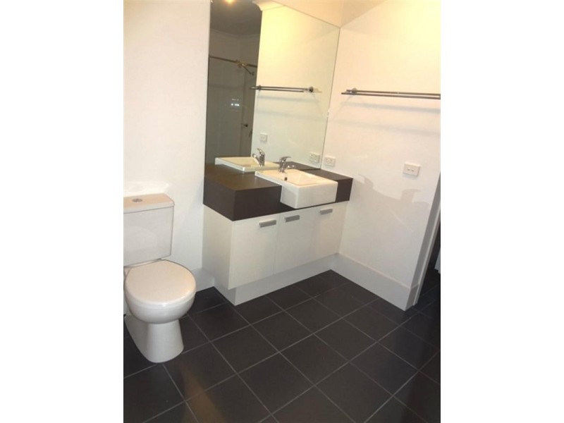 83 Lyndarum Drive, Epping VIC 3076