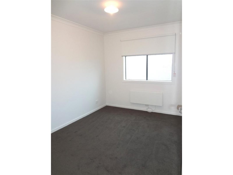 83 Lyndarum Drive, Epping VIC 3076