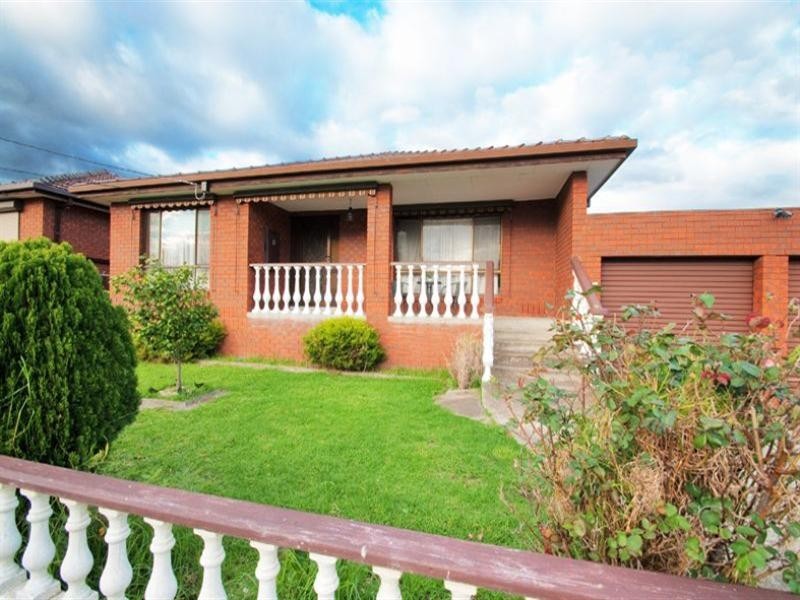 44 Stonehaven Drive, Thomastown VIC 3074