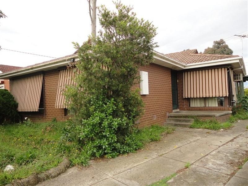 18 Holroyd Drive, Epping VIC 3076