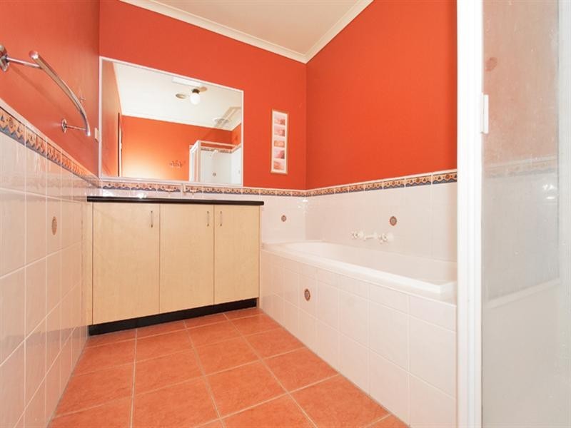 5 Bluebell Drive, Epping VIC 3076