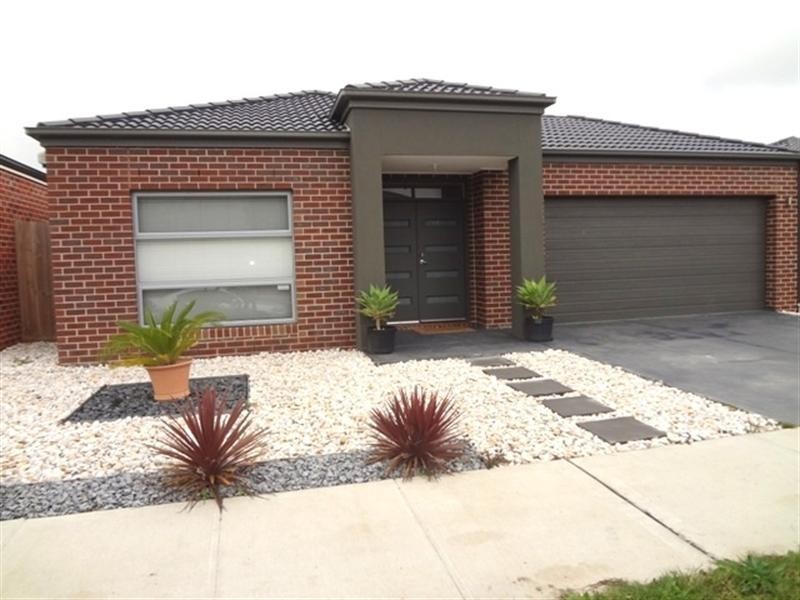 9 Fitzgerald Drive, South Morang VIC 3752