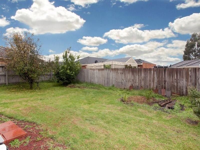 7 Sahra Court, Epping VIC 3076