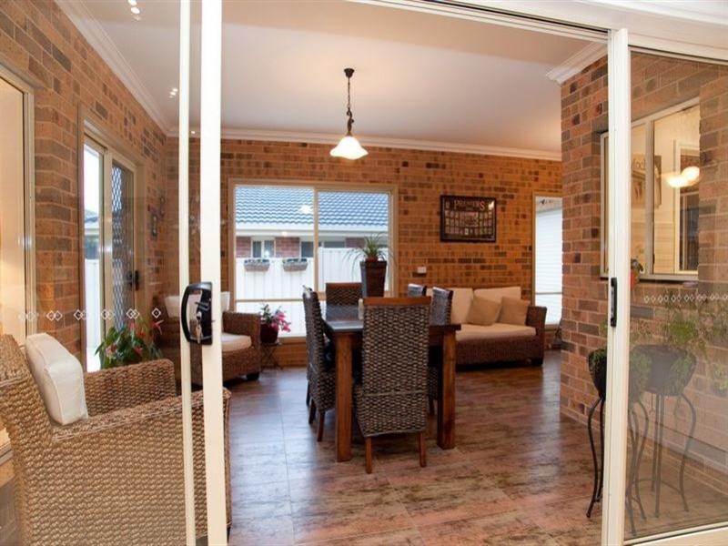 8 Hanton Place, Epping VIC 3076