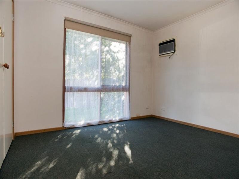 49 Kinlora Avenue, Epping VIC 3076