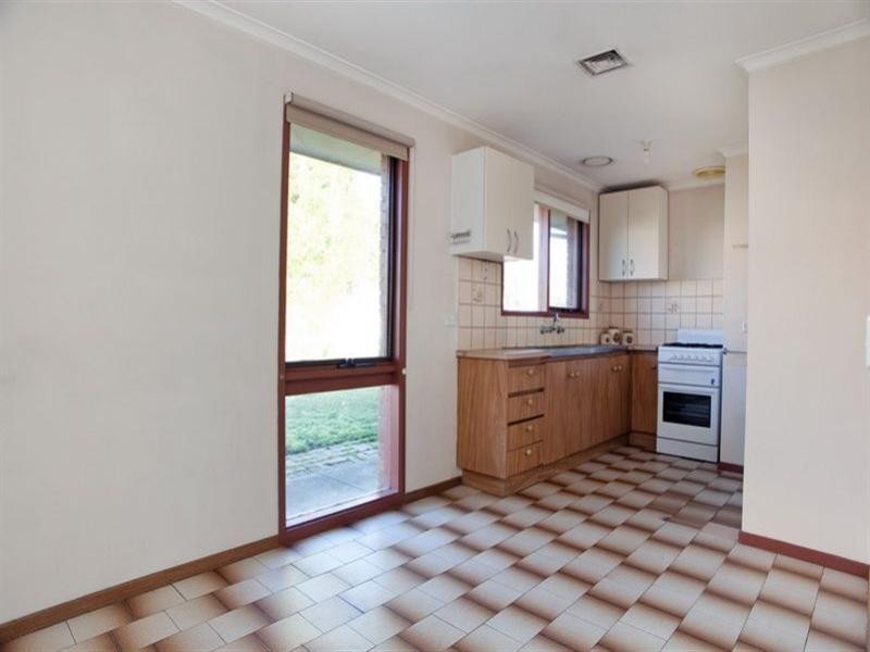 49 Kinlora Avenue, Epping VIC 3076