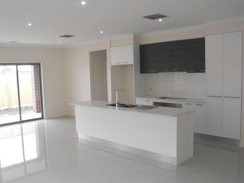 100 Allumba Way, Epping VIC 3076