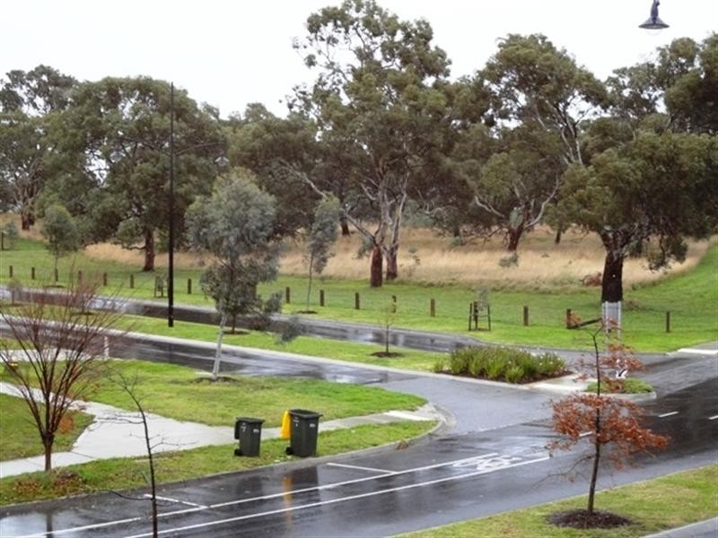 81 Lyndarum Drive, Epping VIC 3076