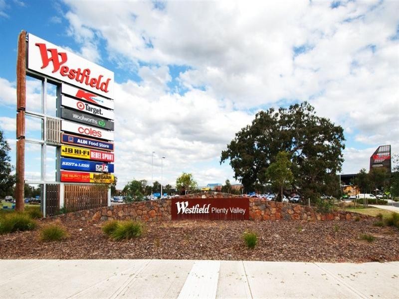 10 Dixon Creek Drive, South Morang VIC 3752