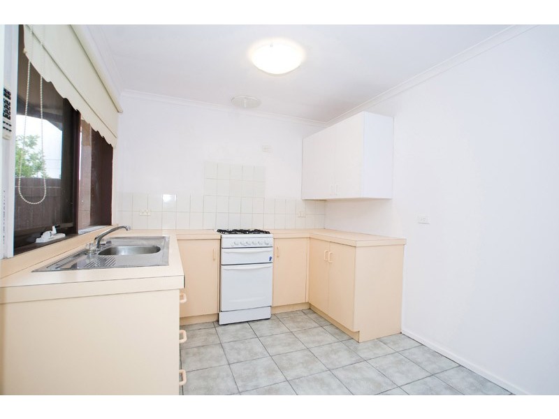 16 Lamina Avenue, Mill Park VIC 3082