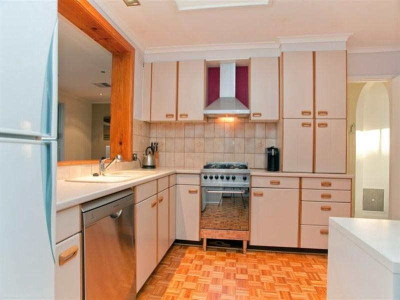 10 Keith Avenue, Epping VIC 3076