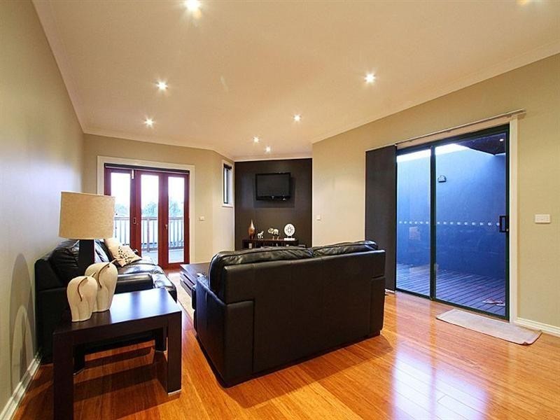 40 Carroll Crescent, Mill Park VIC 3082