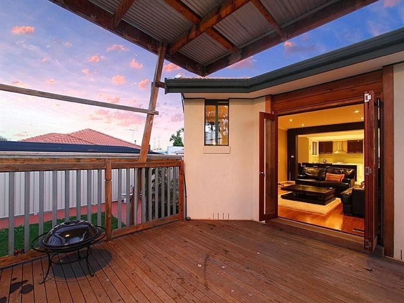 40 Carroll Crescent, Mill Park VIC 3082