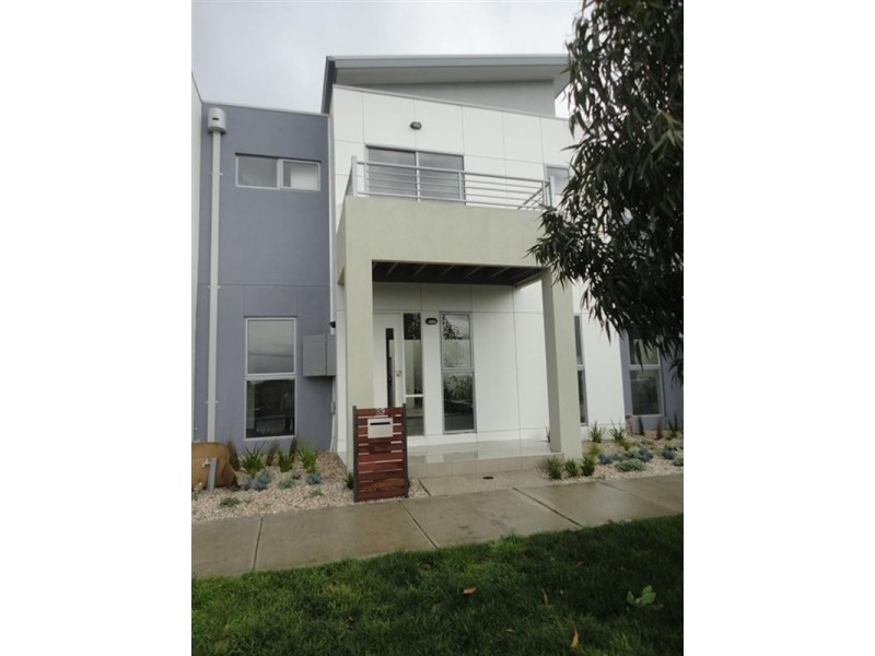 33 Champions Parade, Epping VIC 3076