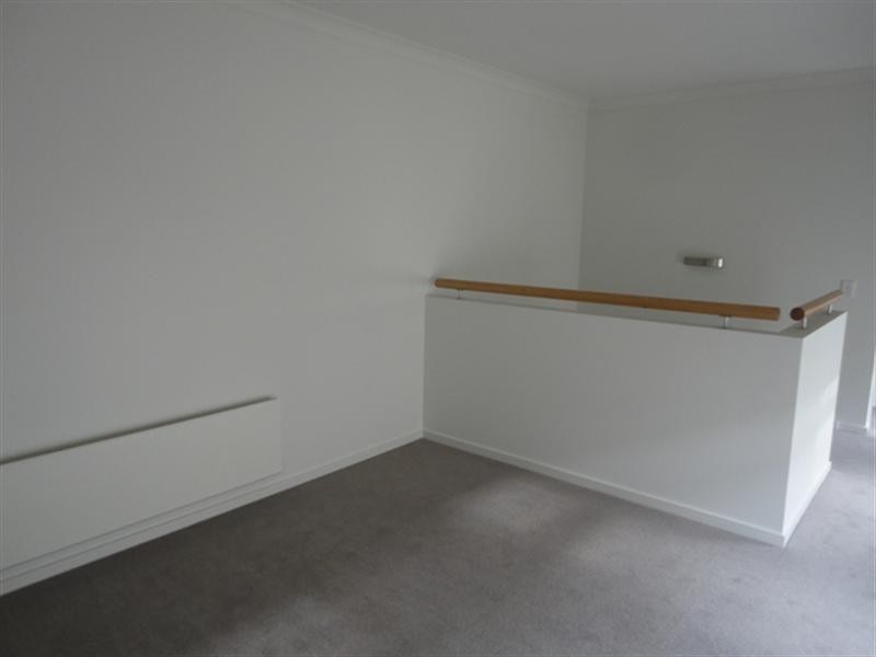 33 Champions Parade, Epping VIC 3076