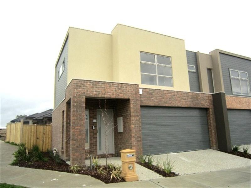 1 Mecklenburg Close, Epping VIC 3076