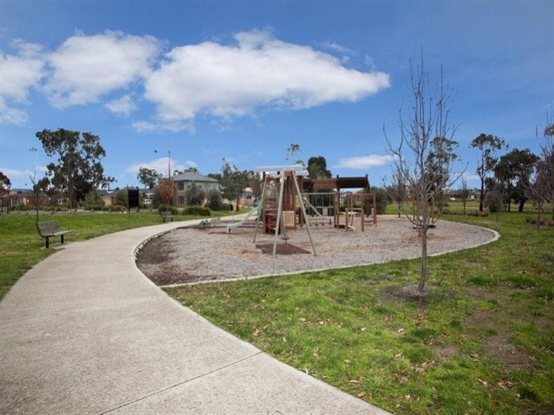 10 Parisel Circuit, Mernda VIC 3754