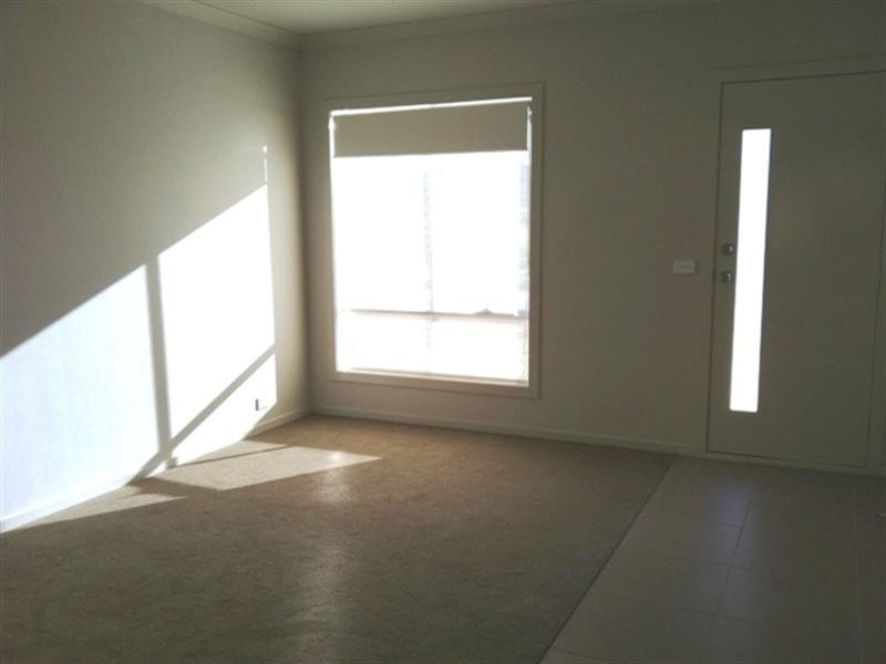 6 Pin Oak Mews, Epping VIC 3076