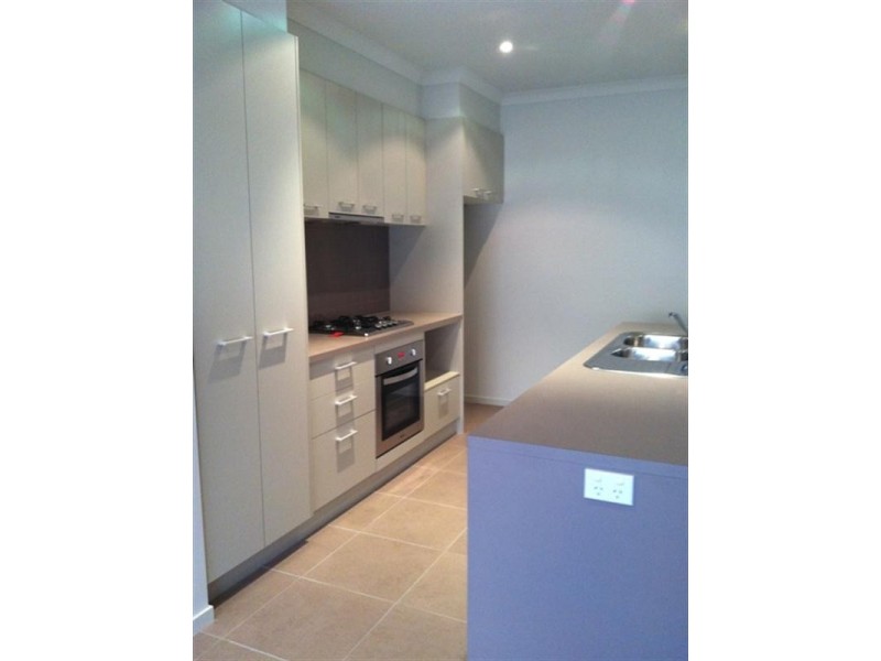 6 Pin Oak Mews, Epping VIC 3076