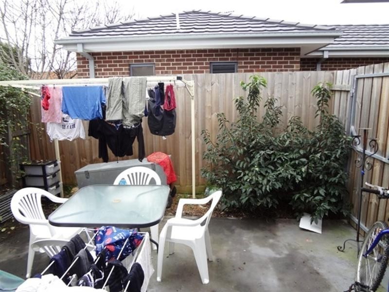 3/118 Curtin Avenue, Lalor VIC 3075