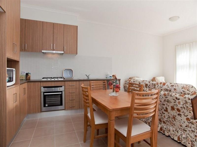 4/39 Ovens Circuit, Whittlesea VIC 3757