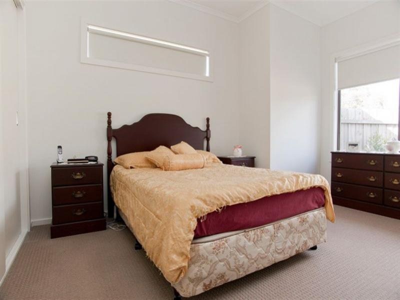 4/39 Ovens Circuit, Whittlesea VIC 3757