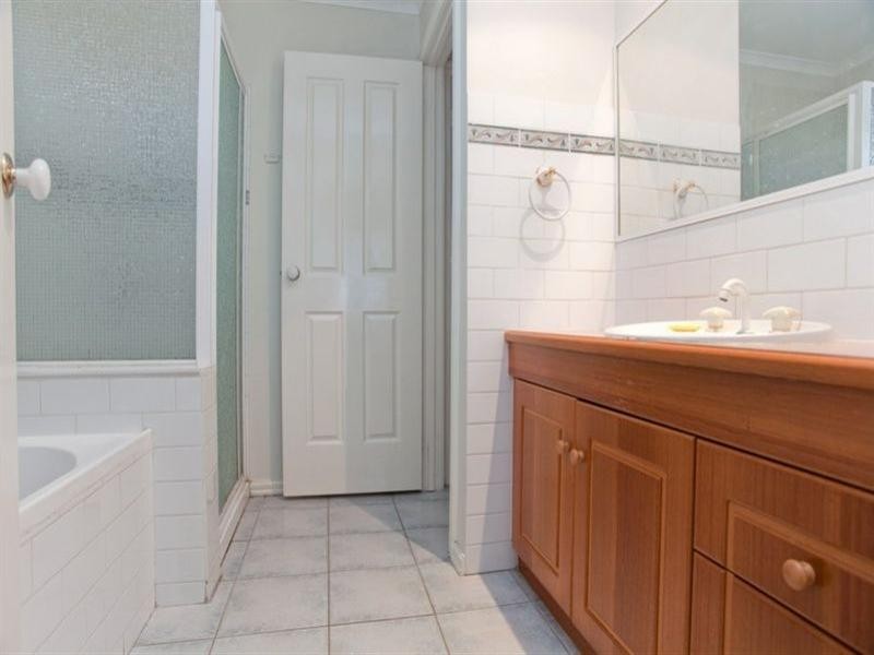 2 Woodfull Way, Epping VIC 3076
