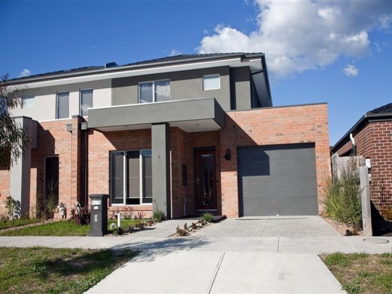 3B Fitzgerald Drive, South Morang VIC 3752