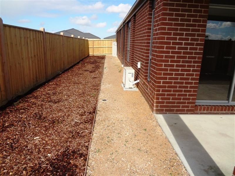 110 Allumba Way, (Wollert), Epping VIC 3076