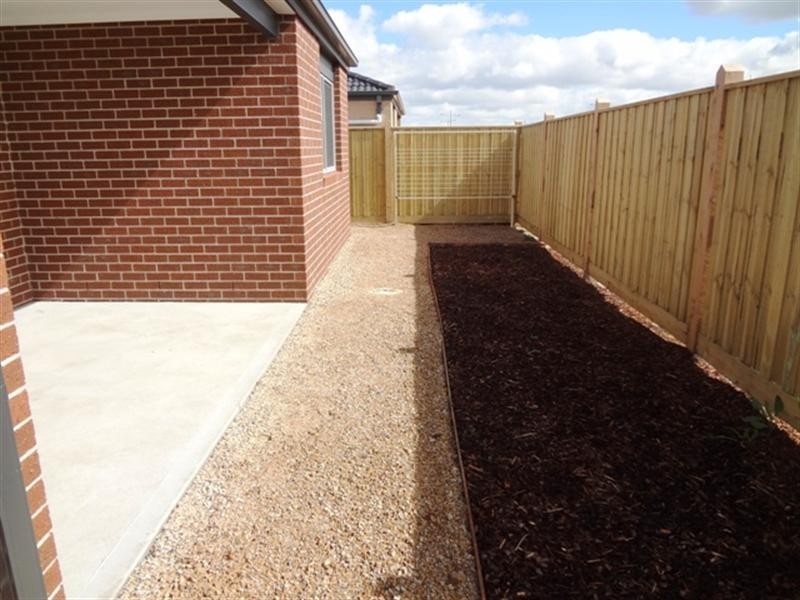 110 Allumba Way, (Wollert), Epping VIC 3076