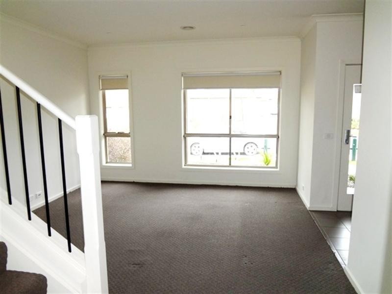 4 Amphion Street, Epping VIC 3076