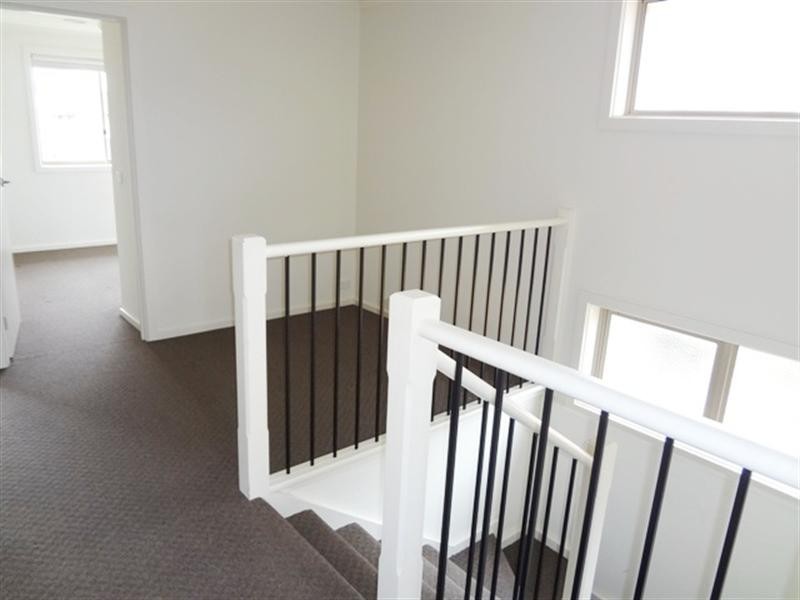 4 Amphion Street, Epping VIC 3076