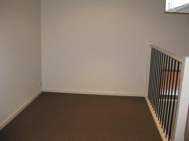 4 Amphion Street, Epping VIC 3076