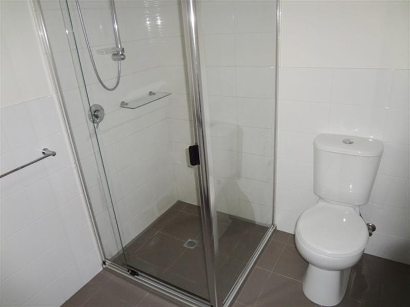 4 Amphion Street, Epping VIC 3076