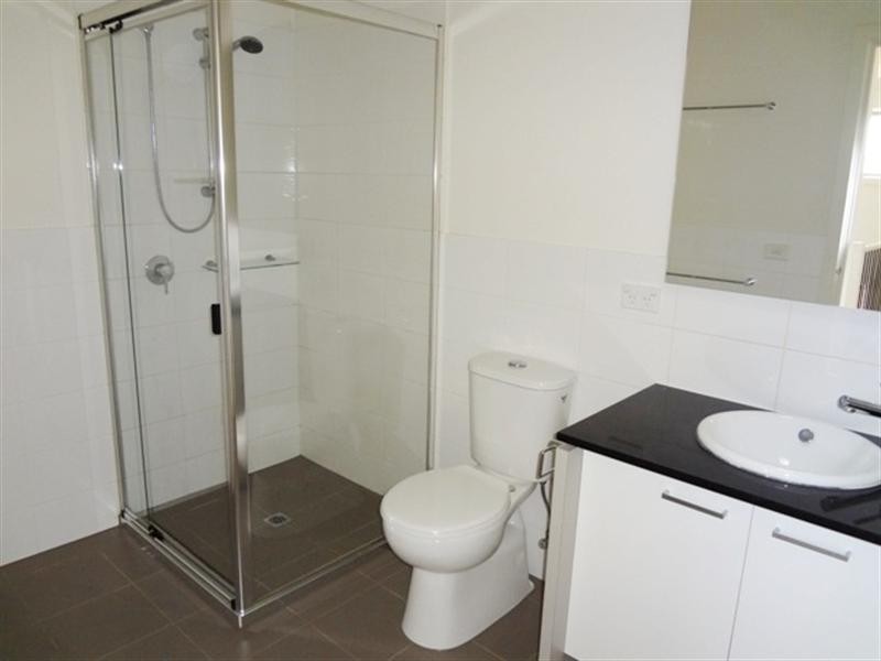 4 Amphion Street, Epping VIC 3076