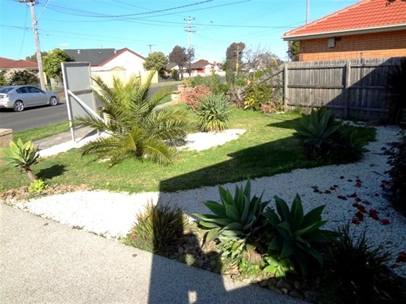 127 Mount View Road, Lalor VIC 3075