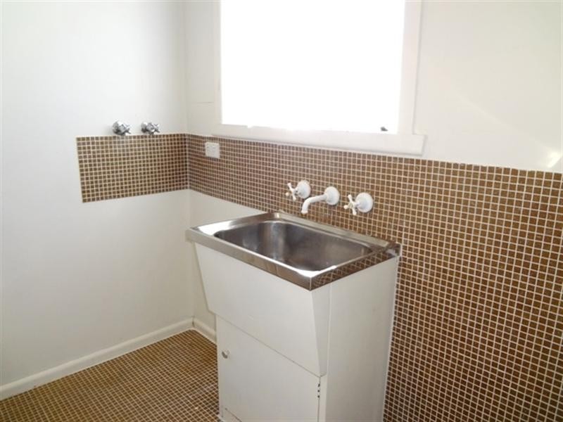 127 Mount View Road, Lalor VIC 3075