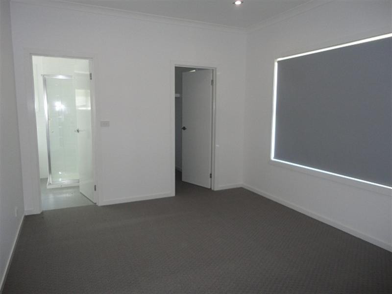 12 Kanimbla Court, Heidelberg West VIC 3081