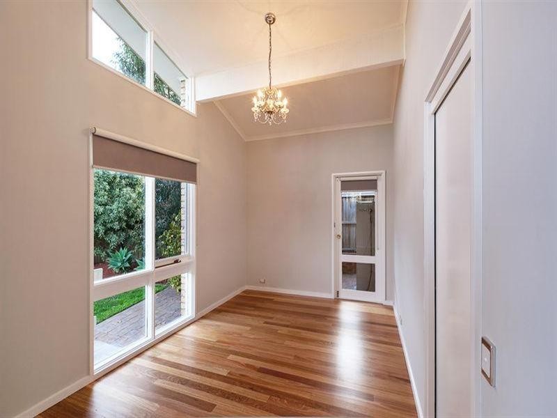 26 Plenty River Drive, Greensborough VIC 3088