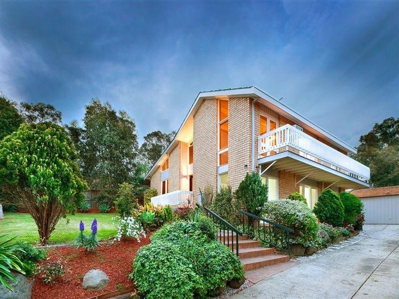 26 Plenty River Drive, Greensborough VIC 3088